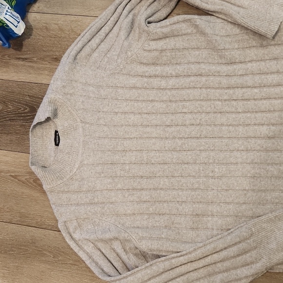 Torrid Light Sweater - Picture 3 of 5